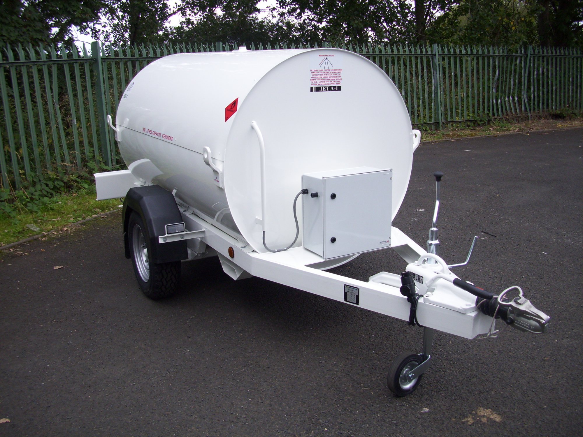 950 Litre JETA1 Highway Bowser Fuel Tank Shop